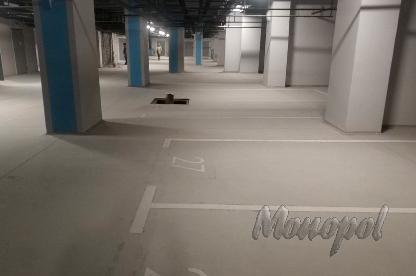 
Устройство полиуретанцементного пола
Многофункциональный комплекс “КРАСНОПРУДНЫЙ“, S = 4000 кв.м
